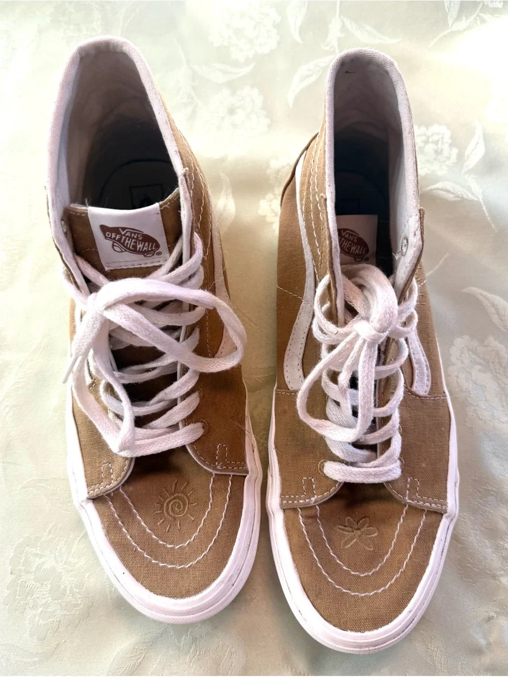 Vans Peace Leaf Canvas High-Top Sneakers size 10 - Picture 2 of 7